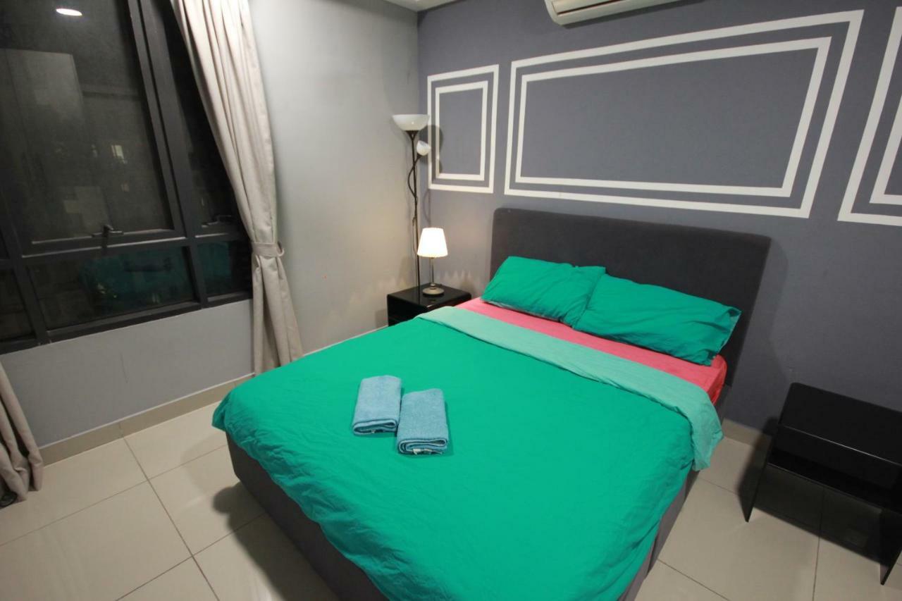 Solstice Service Apartment Cyberjaya Wifi Netflix Klia Extérieur photo
